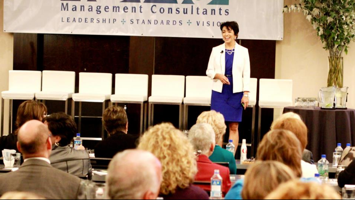 Rita Zamora presenting on Social Media Marketing for Consultants